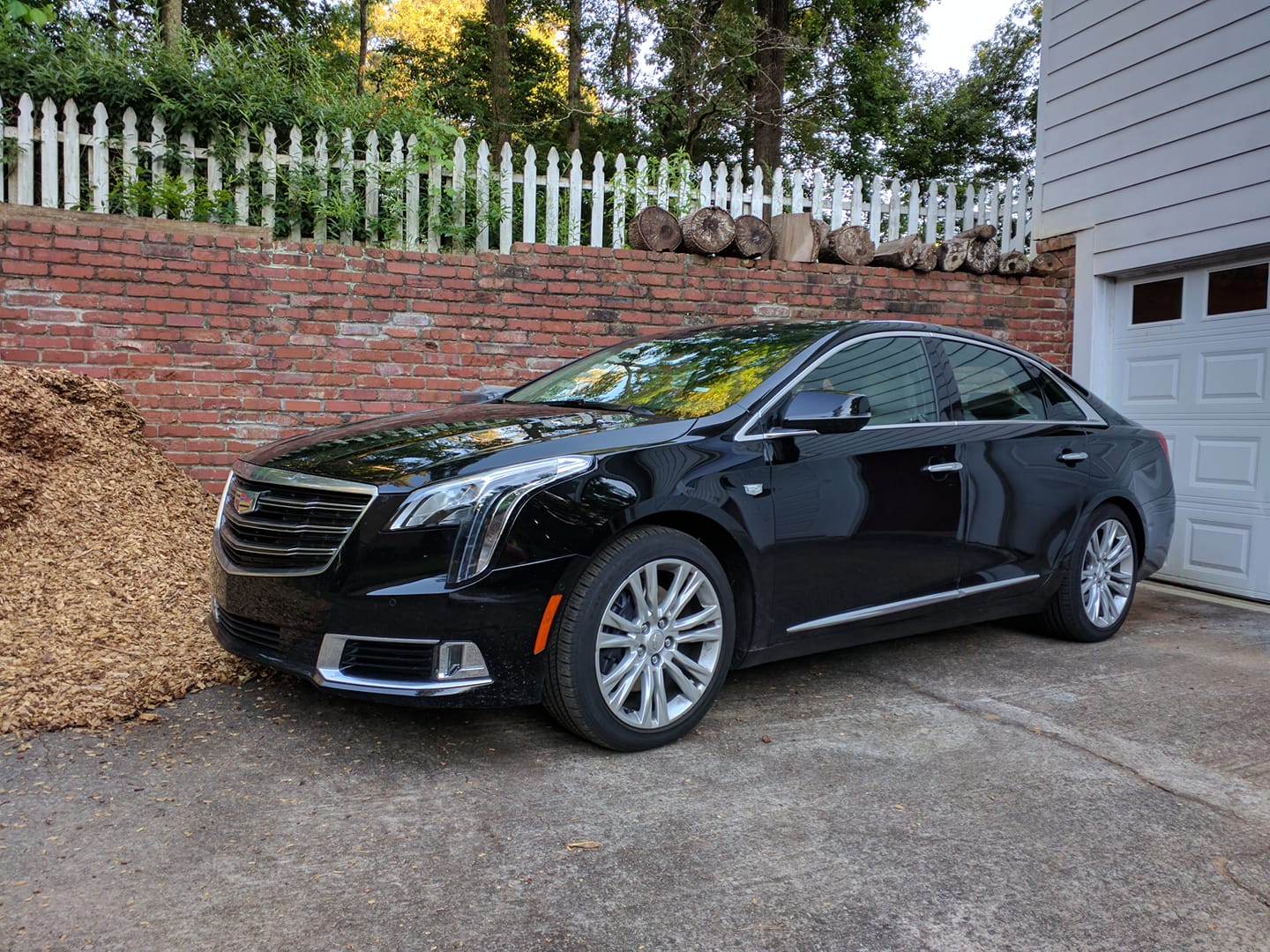 CadillacXTS Exterior